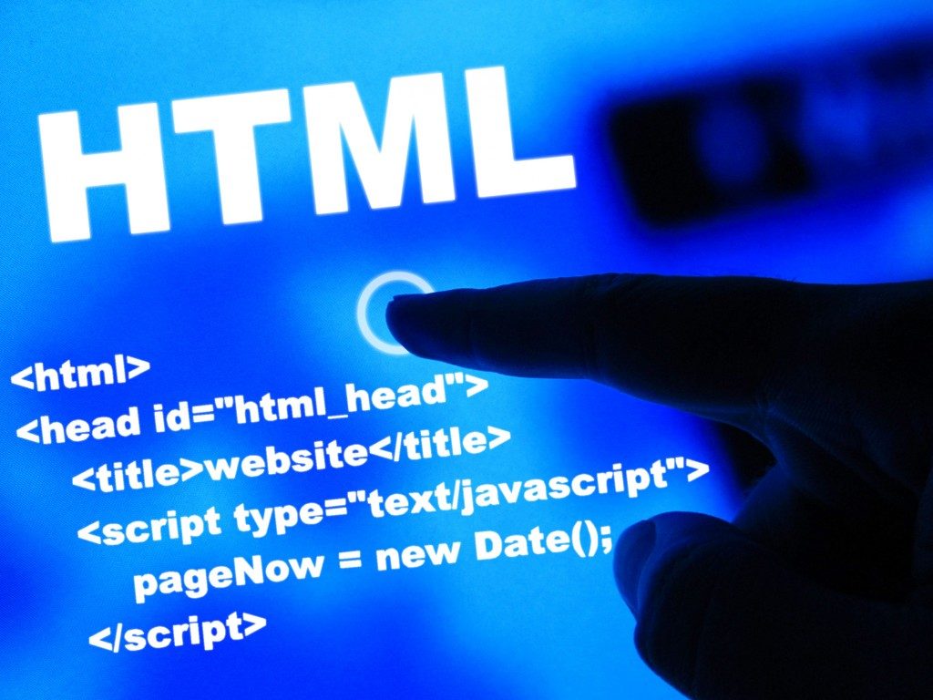 HTMLの初心者がウェブサイトを作れるようになるには
